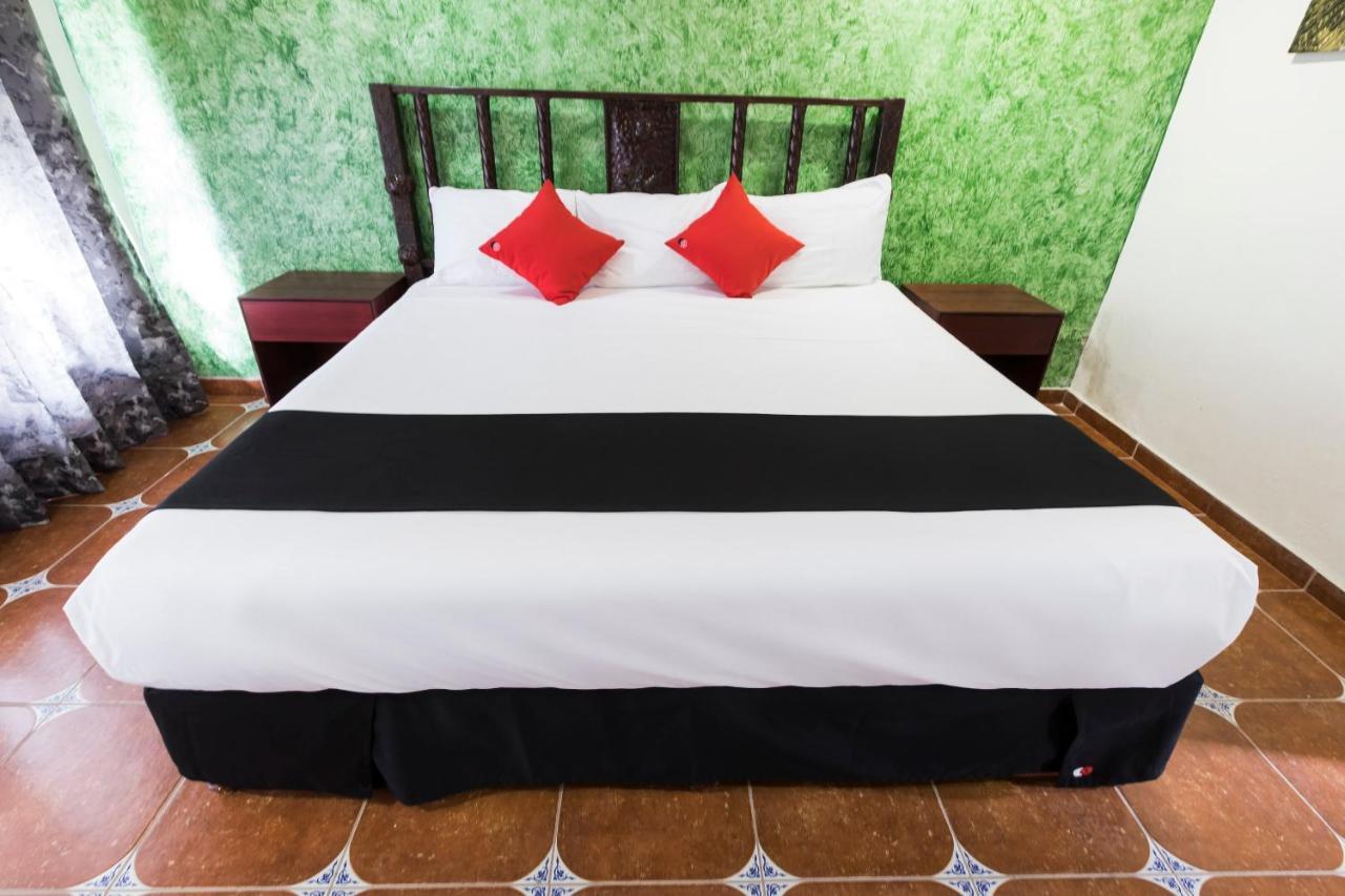 Hotel Hacienda Tonalmain, Central Nueva Tonala  Luaran gambar