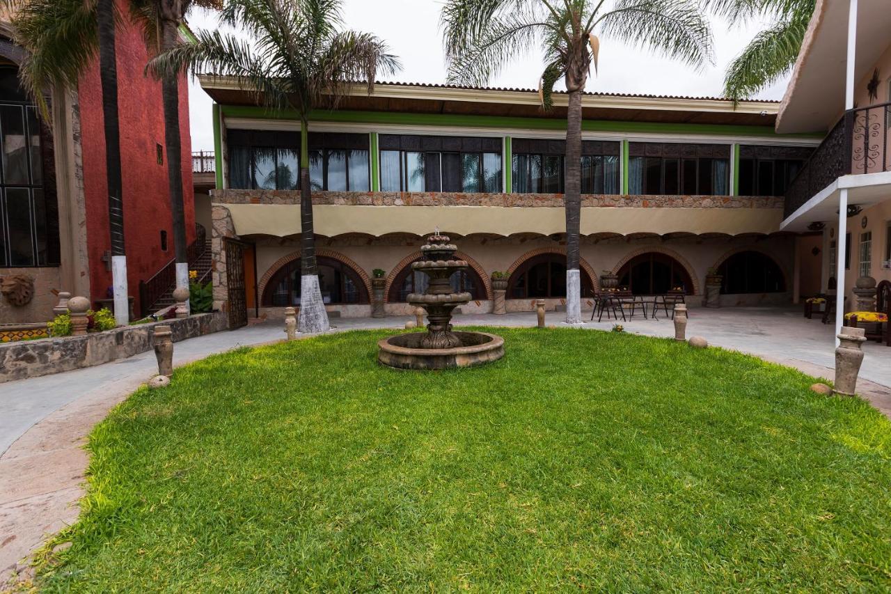 Hotel Hacienda Tonalmain, Central Nueva Tonala  Luaran gambar