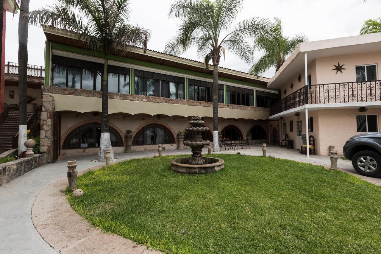 Hotel Hacienda Tonalmain, Central Nueva Tonala  Luaran gambar